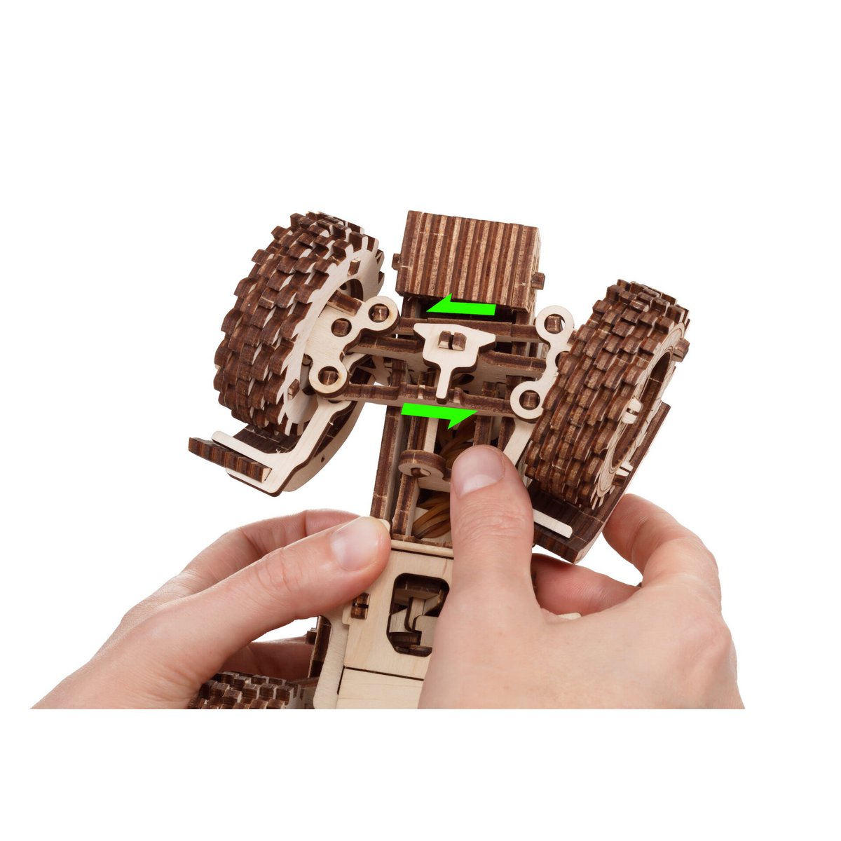 Eco Wood Art (EWA) 3D Mechanische Puzzel Tractor Belarus 82.3 met Ploeg (Plow), 3892, 36,2x11,8x15,6cm