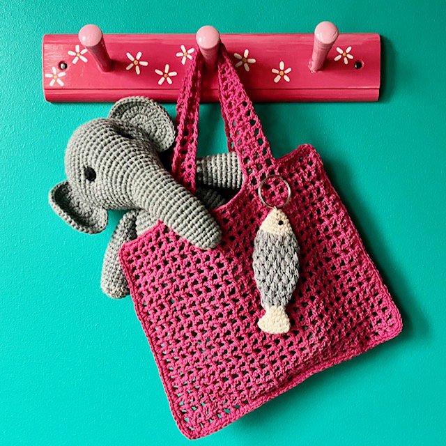 Luna-Leena Keychain Fish - Grijs - Organisch katoen - Handhaak in Nepal