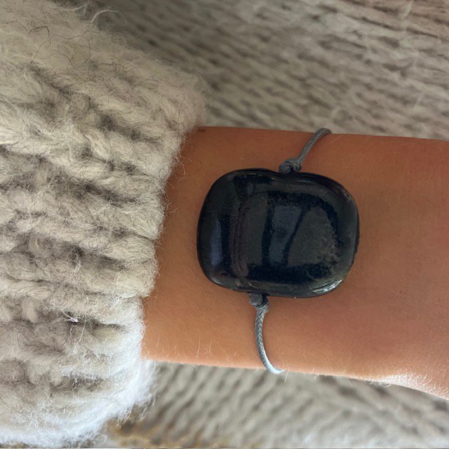 Luna-Leena armband Stone zwart/grijs - Handgemaakt in Nepal