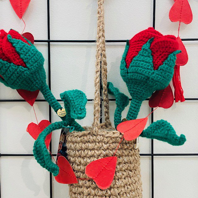 Luna-Leena Small Heart Garland rood - Eco Paper - handgemaakt in Nepal