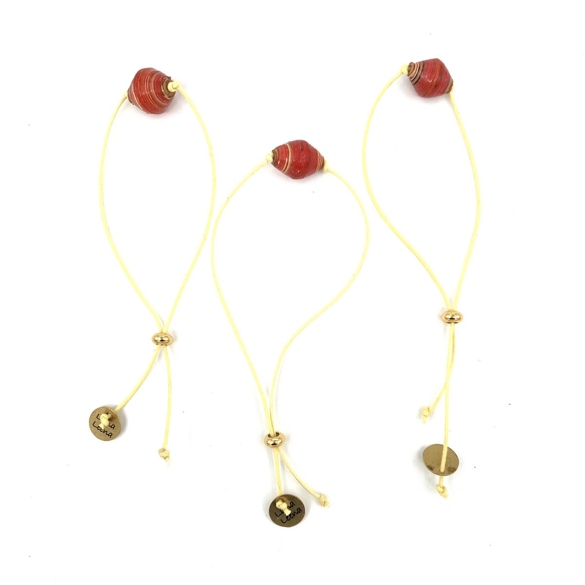 Luna-Leena Bracelet Oval Red - gemaakt van bestaande armbanden in Nepal