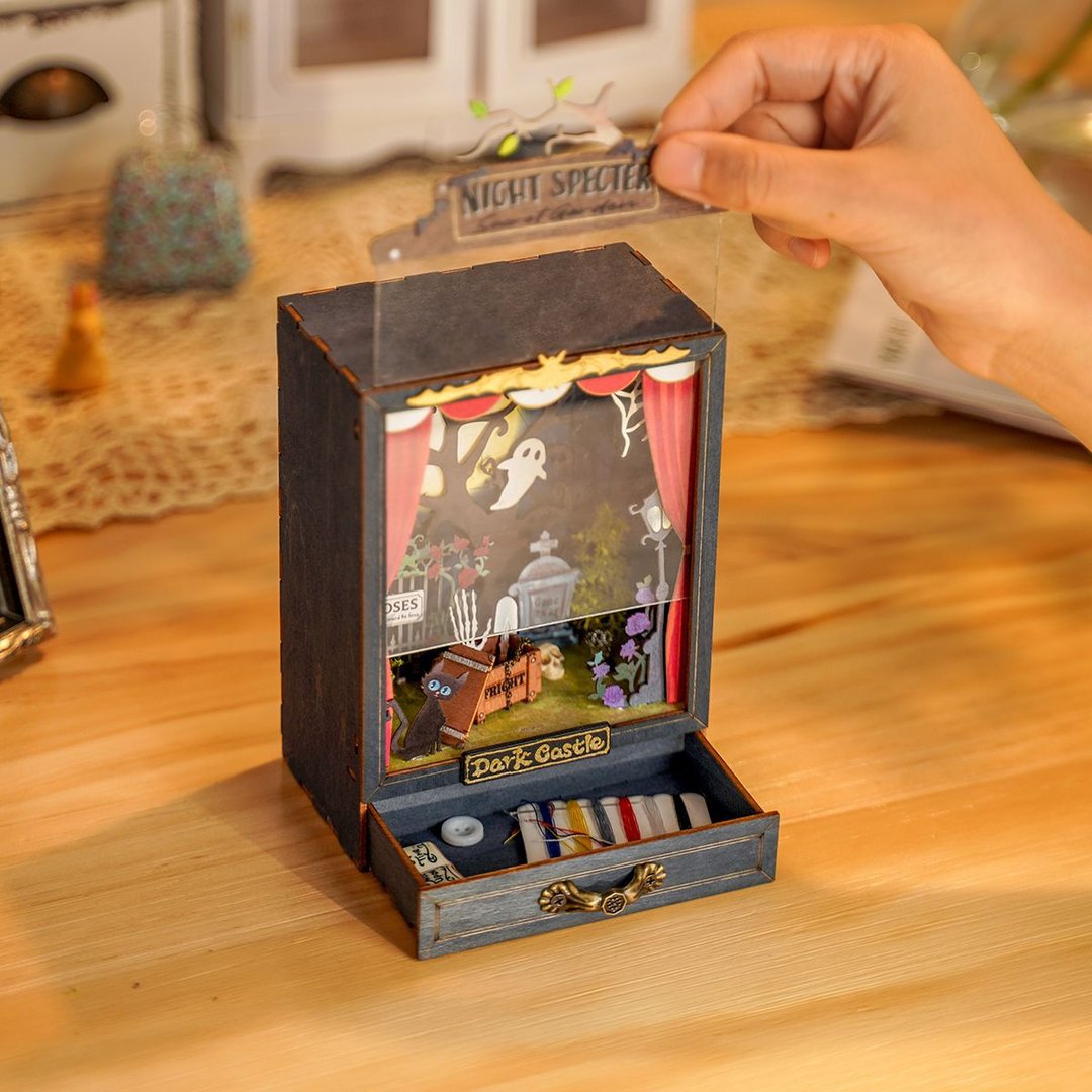 Robotime, DIY Poppenhuis Dark Castle