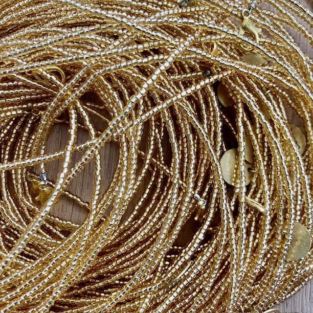 Luna-Leena brillenkoord - Gouden glaskralen - L95 cm - Handgemaakt in Nepal