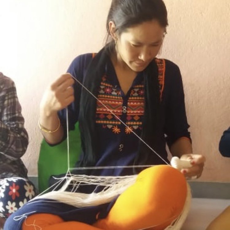 Luna-Leena 2x eierwarmer konijn - Geel - Biologisch katoen - Handgehaakt in Nepal