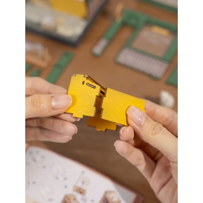 Robotime, DIY Huisje Centry Post Office,DS037, 9,5x9,5x12cm