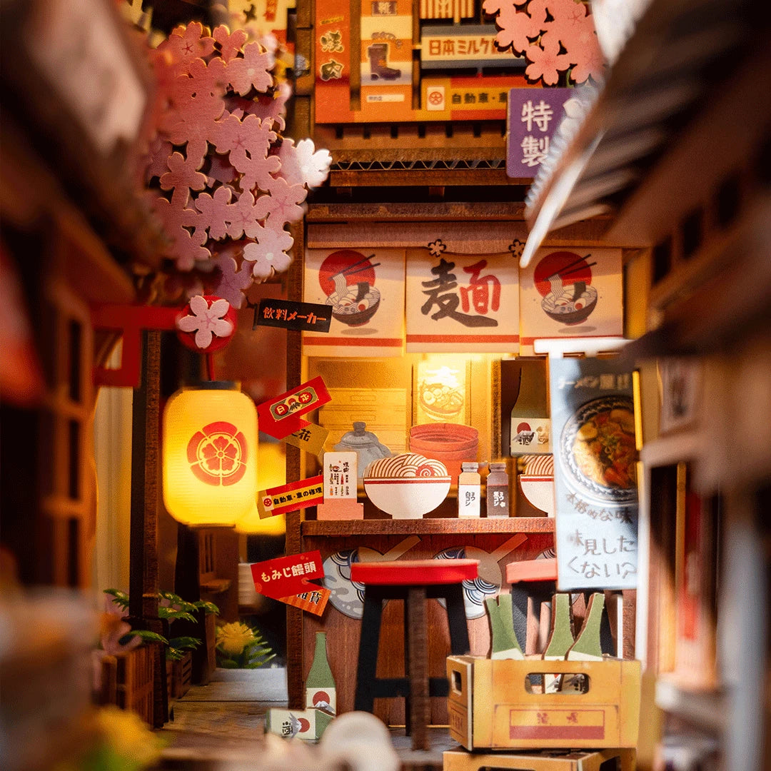 Robotime, DIY Book Nook Boekensteun Sakura Wine Alley, TGB11, 11,1x19,5x22,1cm