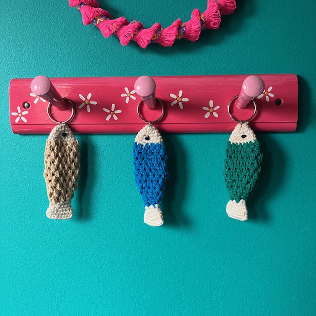 Luna-Leena Keychain Fish - Sand - Organic Cotton - Handgehaakt in Nepal