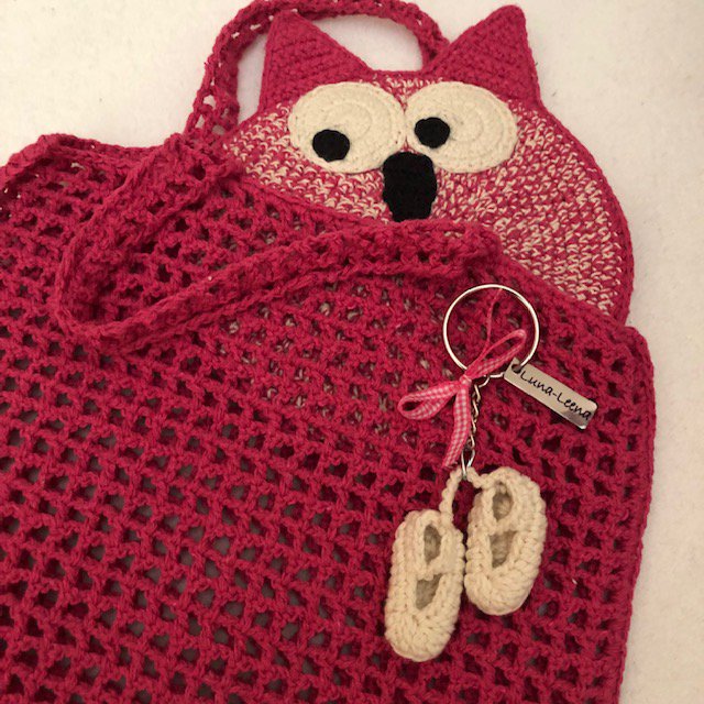 Luna-Leena sleutelhanger babyslofjes - Set van 3 - Biologisch katoen - Handgehaakt in Nepal