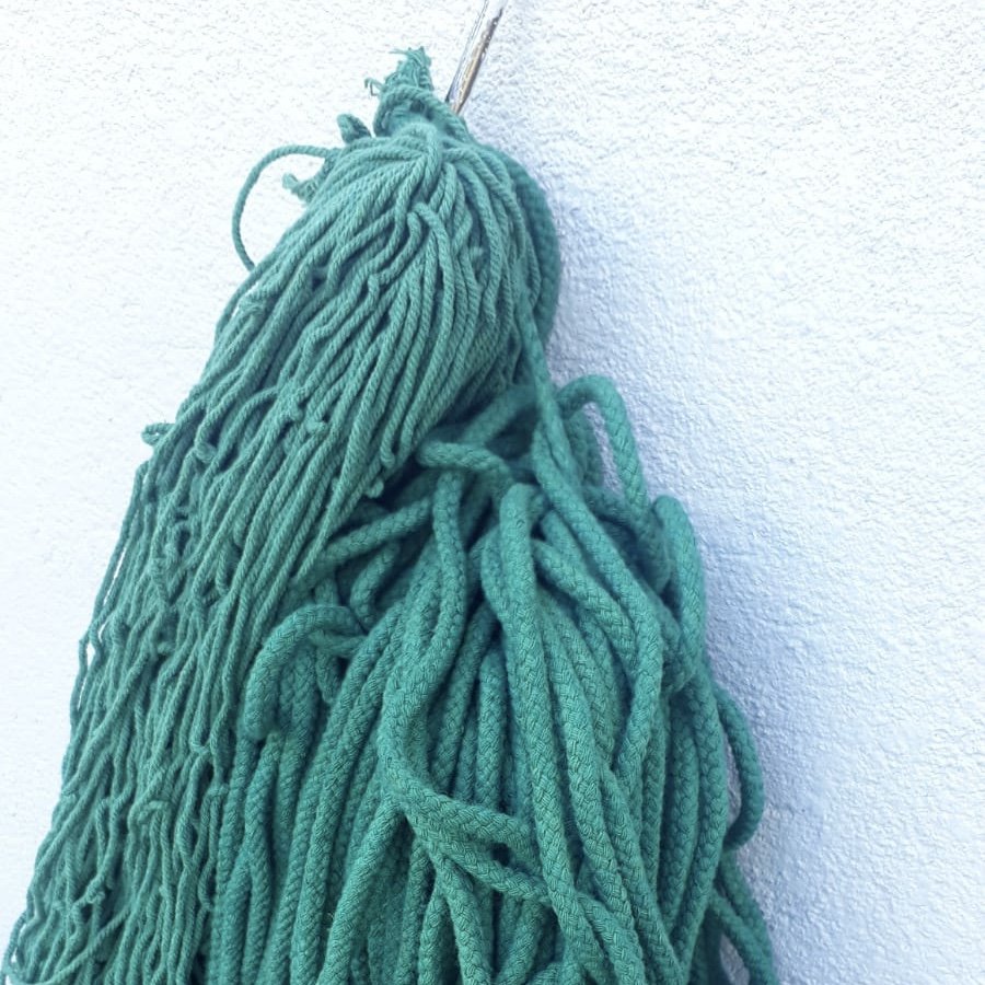 Luna-Leena plantenhanger mini macramé groen - Katoen - L38cm - Handgemaakt in Nepal