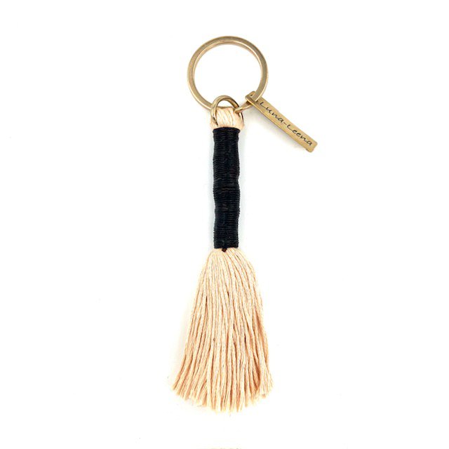 Luna-Leena Keychain Lange Tassel Black - handgemaakt in Nepal - Bag Hanger