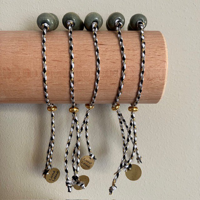 Luna-Leena Bracelet Gray - handgemaakt in Nepal