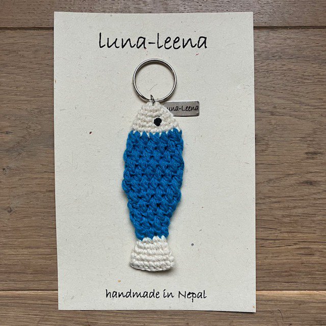 Luna-Leena Keychain Fish - Blauw - Handgehaakt in Nepal