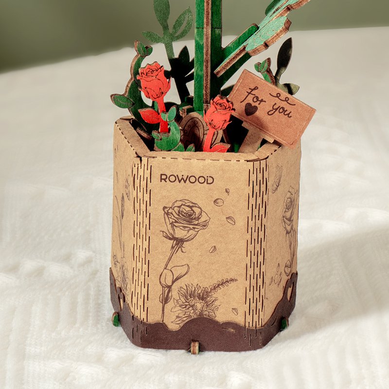 Robotime, DIY Houten Bloem Red Rose, Rode Roos, 8,5x6,5x21cm