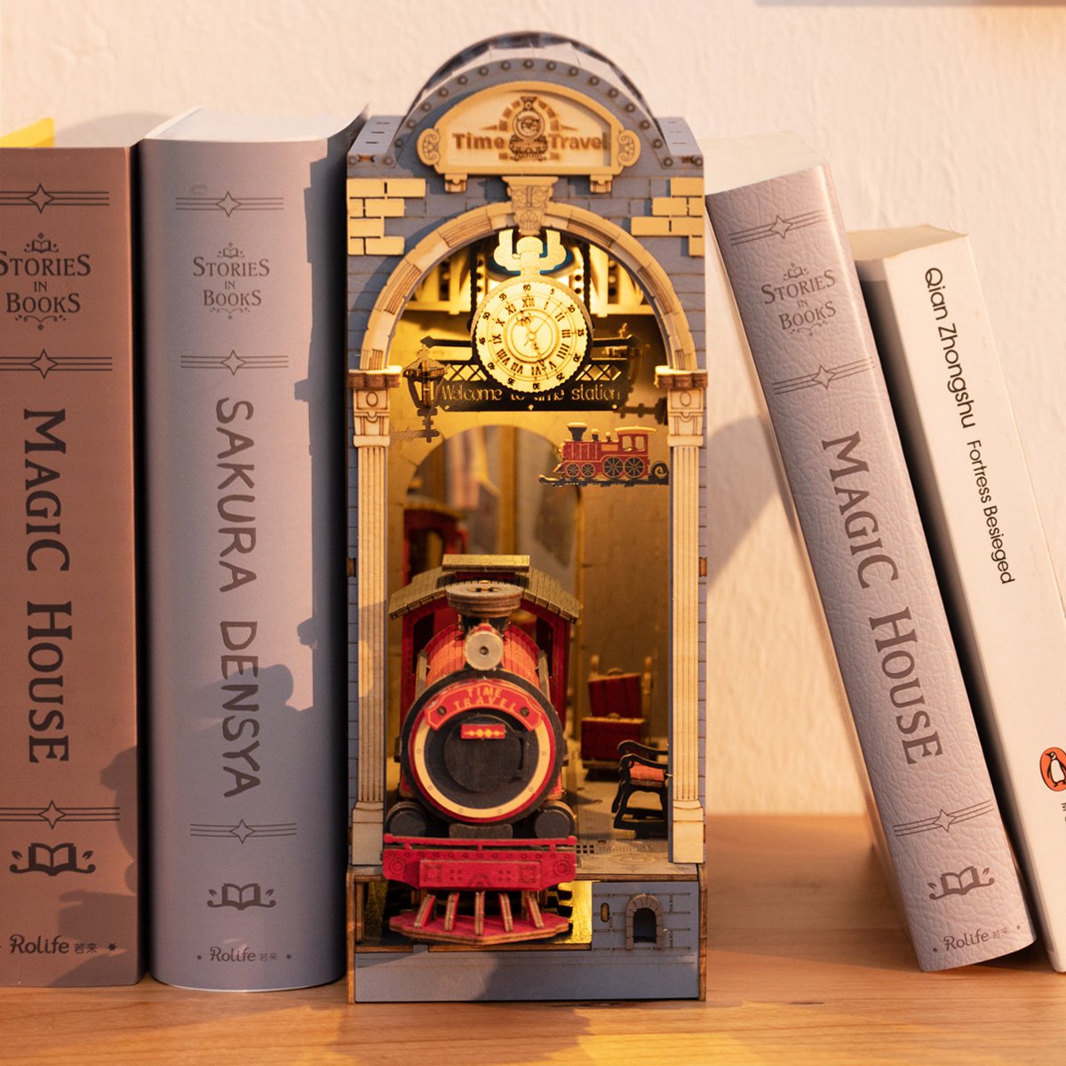 Robotime, DIY Book Nook Boekensteun Time Travel