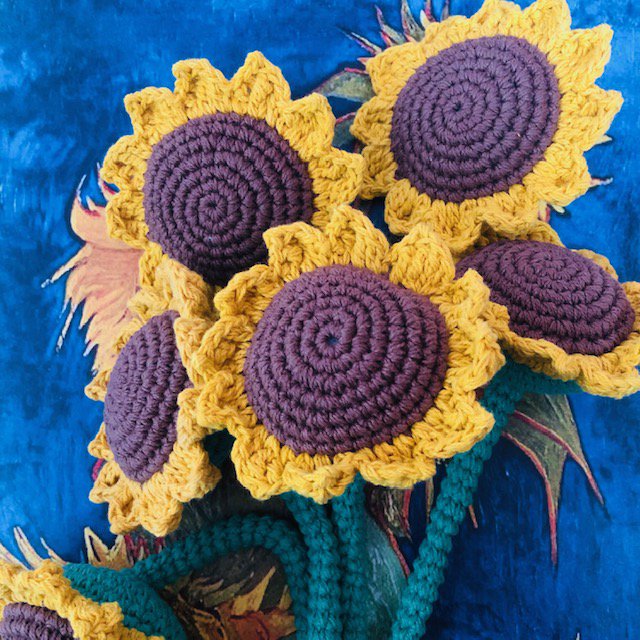 Luna-Leena zonnebloemboeket - Biologisch katoen - 4 bloemen - Handgehaakt in Nepal