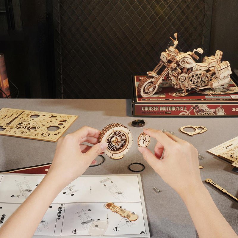 Robotime, Houten Puzzel 3D Cruiser Motorcycle, LK504, 27x11,6x16cm