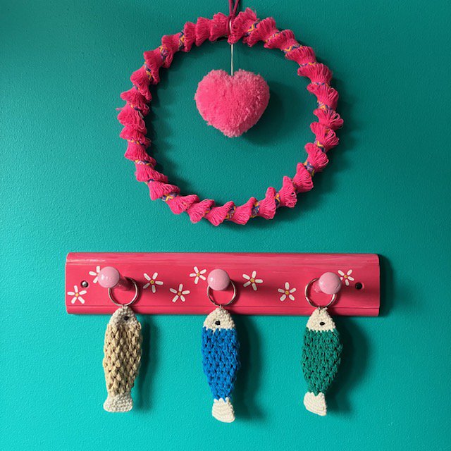 Luna -Leena Keychain Fish - Bag Charm - Groen - Organisch katoen - Handhaak in Nepal - Bag Hanger