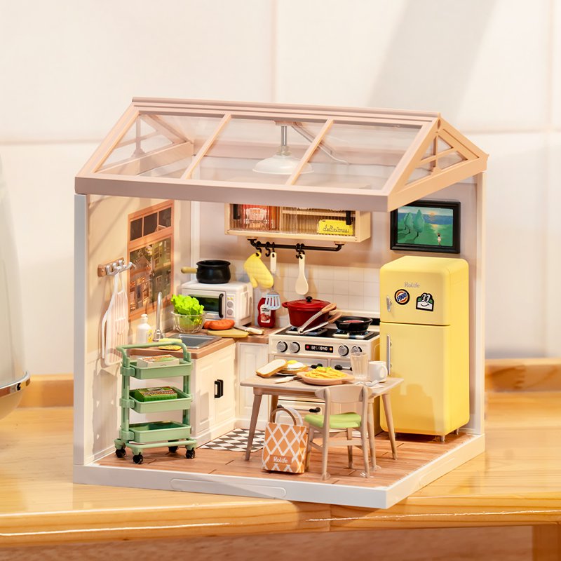 Robotime, DIY Huisje Super Creator Happy Meals Kitchen, DW008, 16,3x16,3x15,2cm