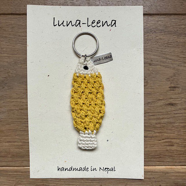 Luna-Leena Keychain Fish - Bag Charm - Geel - Organisch katoen - Handhaak in Nepal - Baghanger