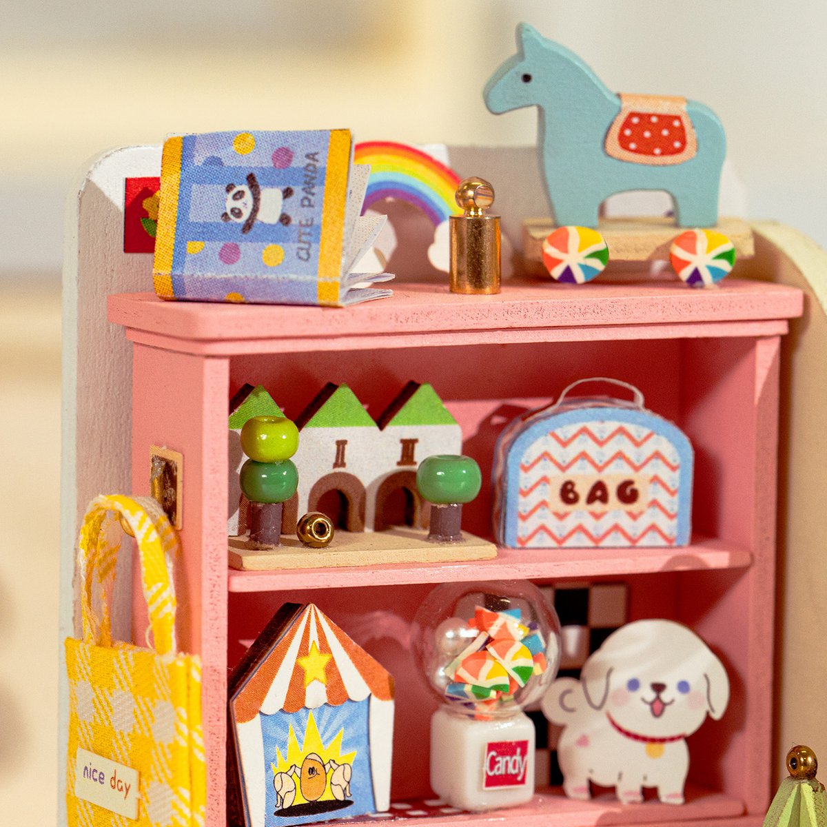 DIY Huisje Childhood, Robotime