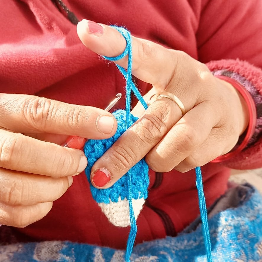 Luna-Leena Keychain Fish - Blauw - Handgehaakt in Nepal