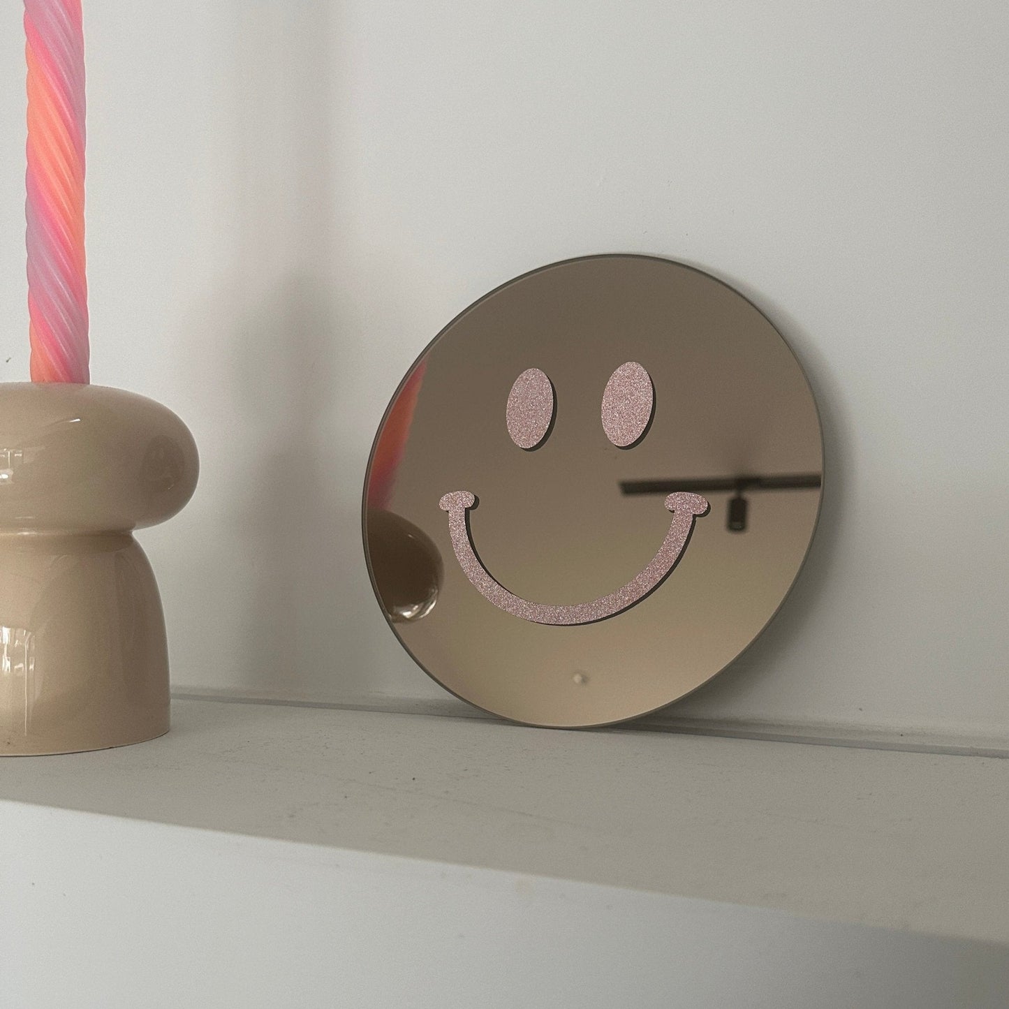 Vrolijkmakende Smiley spiegel.