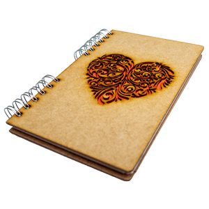 Duurzaam Houten Notitieboek – KOMONI – Red Hart – Gerecycled papier – Navulbaar – ROHA