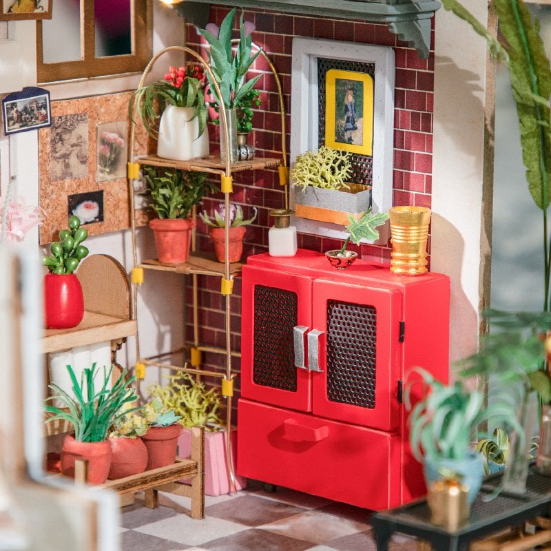 Robotime, DIY Huisje Emily's Flower Shop