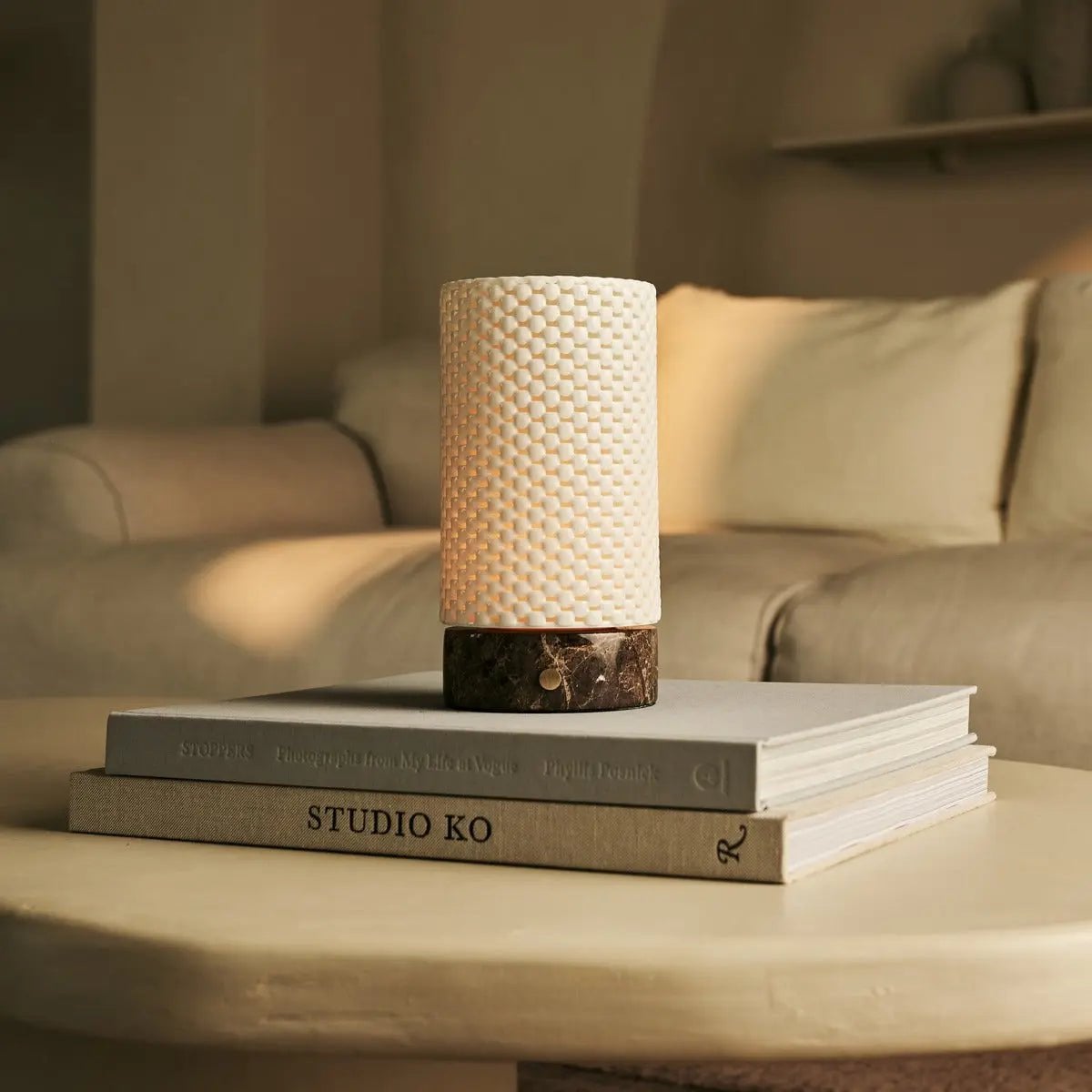 Tavellio - Luna Donkerbruin Marmeren Oplaadbare Tafellamp | 3D-geprint porselein, dimbaar en batterijduur tot 100 uur