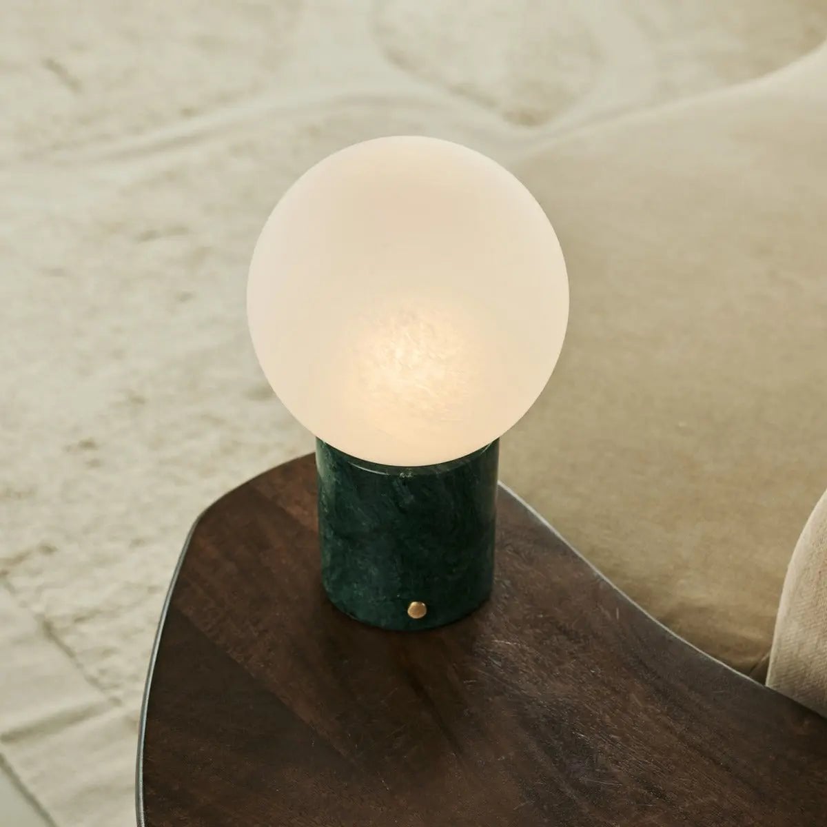 Tavellio - Metsu Groen – Verde Alpi Marmer Oplaadbare Tafellamp | Authentiek, dimbaar en tot 100 uur licht