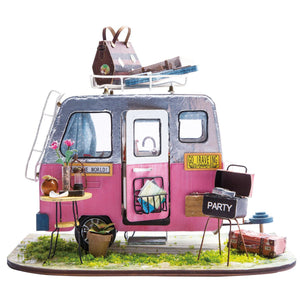 DIY Huisje Happy Camper, Robotime