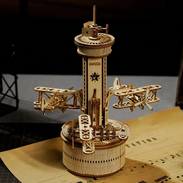 Muziekdoos Hout DIY 3D Puzzel Airplane Control Tower, Robotime
