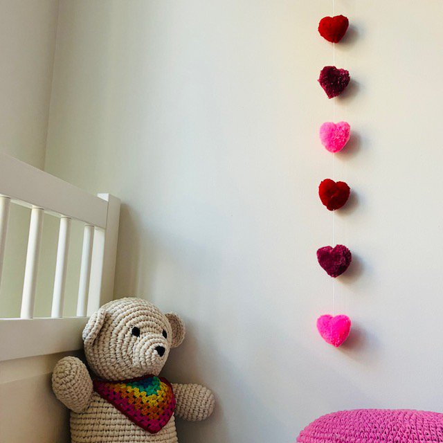 Luna-Leena slinger harten rood & roze - 100% zachte wol - Handgemaakt in Nepal