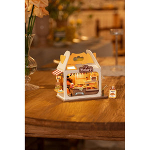 Robotime, DIY Huisje Teddy's Breadbox, DS033, 16x9x14,5cm