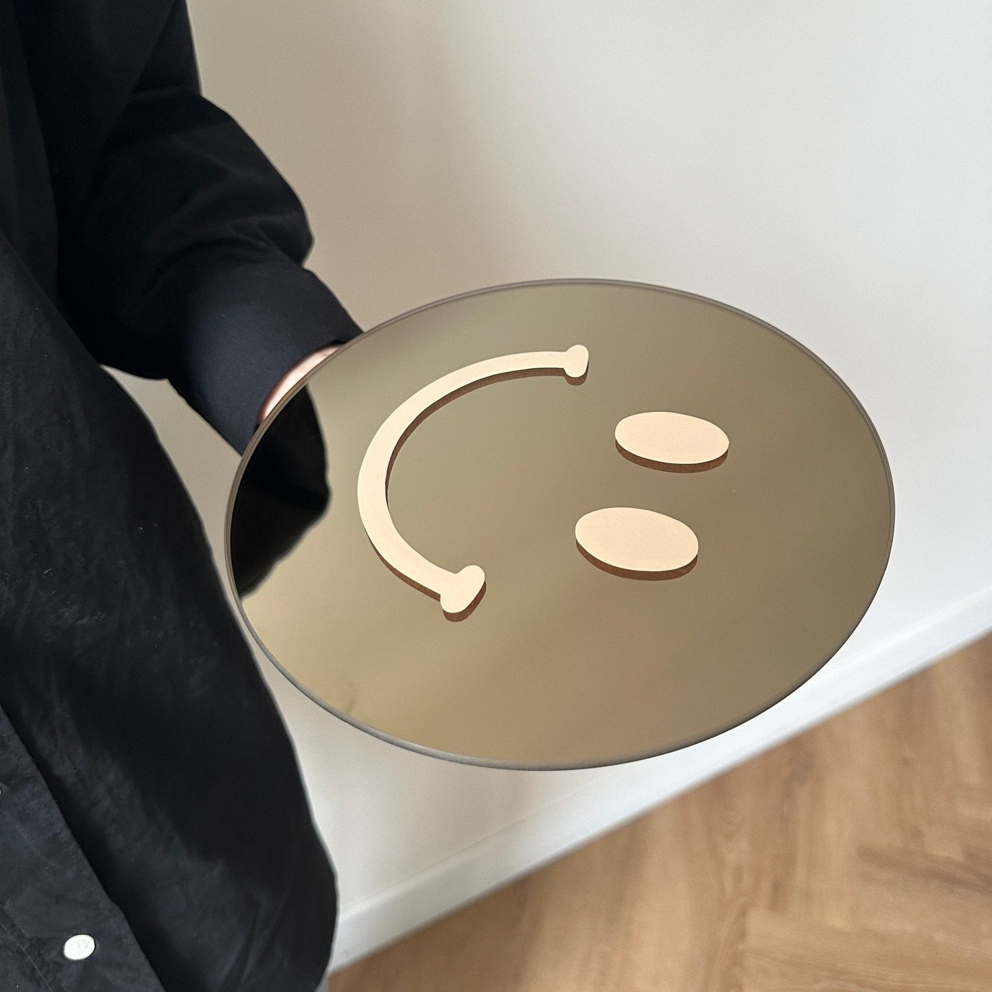 "Dagelijkse geluksboost" Smiley spiegel Beige Smile