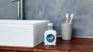 Smyle - Tandpasta tabs flesje - www.eco-waar.nl